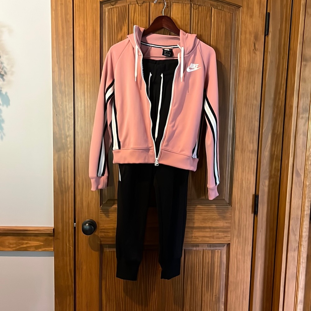 Nike jumpsuit outfit